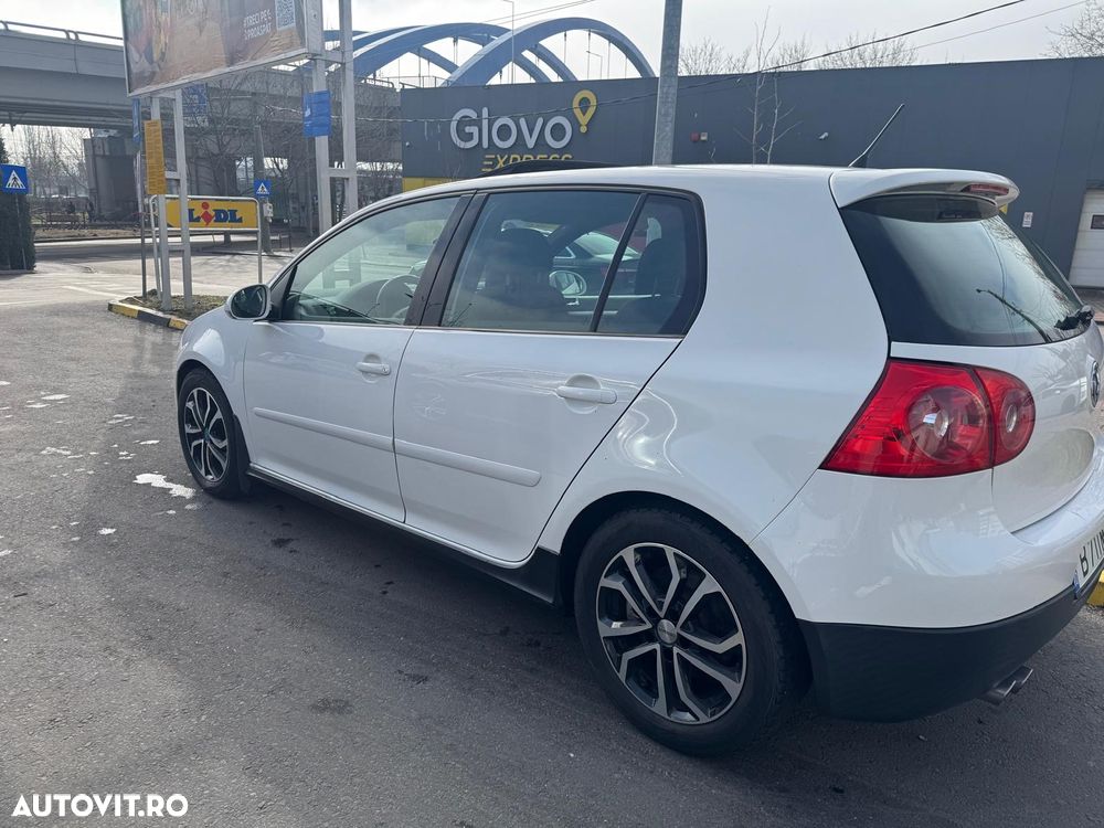 Volkswagen Golf 2.0 GTI - 3