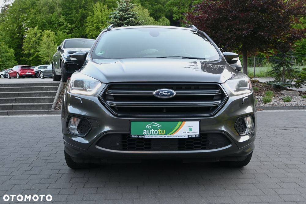 Ford Kuga 2.0 TDCi 4x4 ST-Line - 40