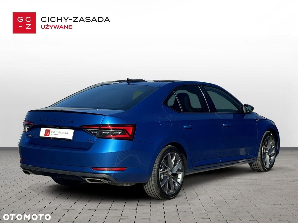 Skoda Superb 2.0 TSI 4x4 Sportline DSG - 6