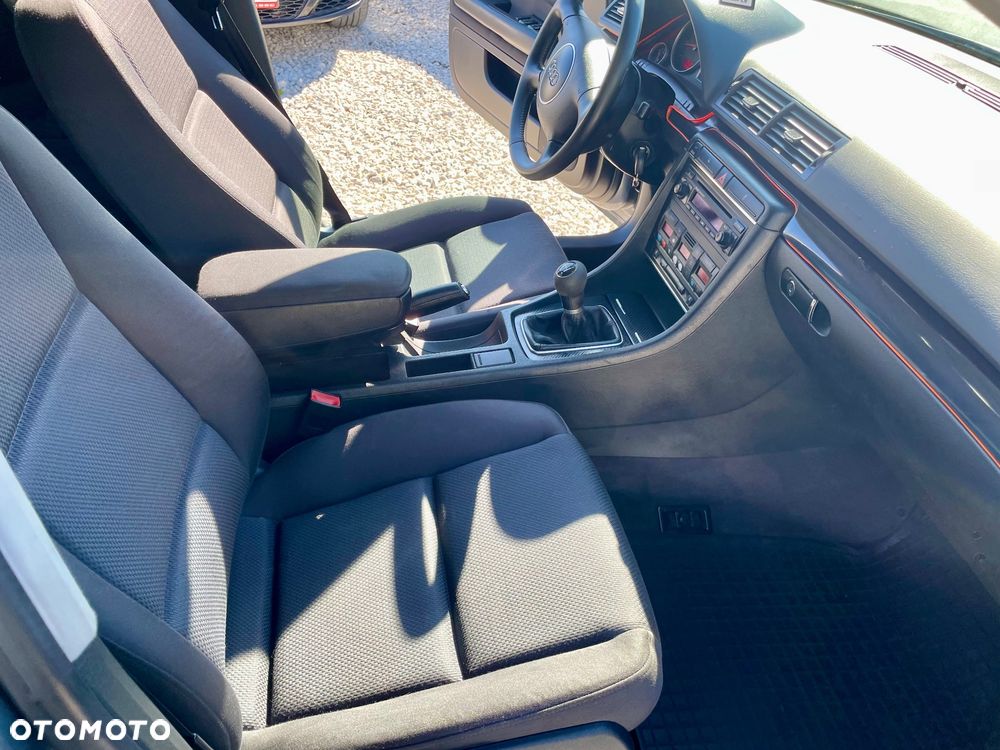 Audi A4 Avant 1.8 T - 34