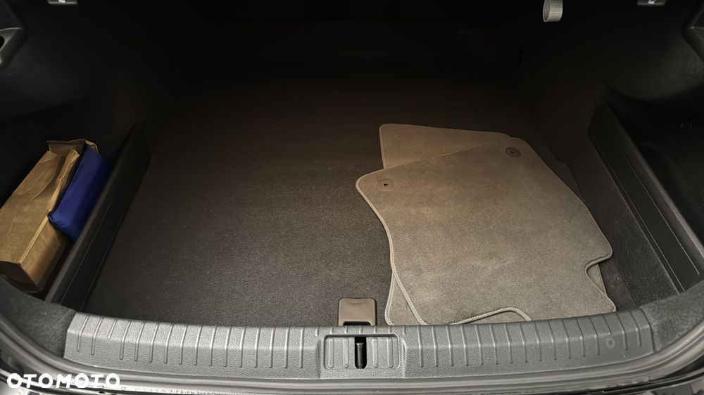 Volkswagen Passat 2.0 TDI EVO Elegance DSG - 15