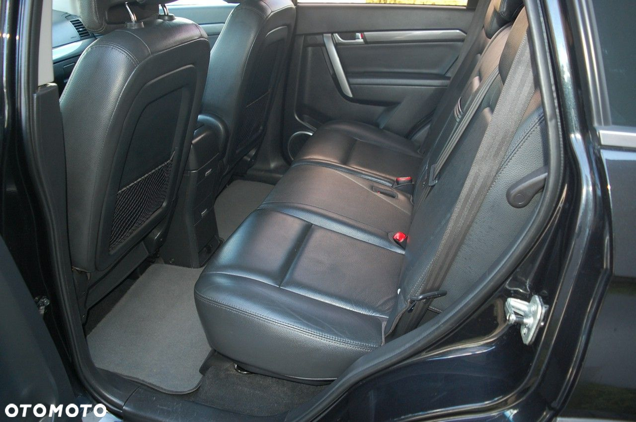 Chevrolet Captiva - 26