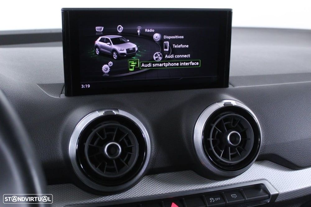 Audi Q2 30 TFSI Advanced - 30