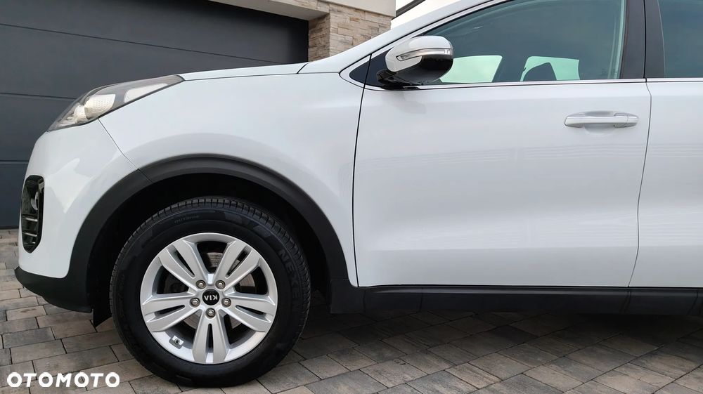 Kia Sportage 1.6 GDI 2WD Dream-Team Edition - 12