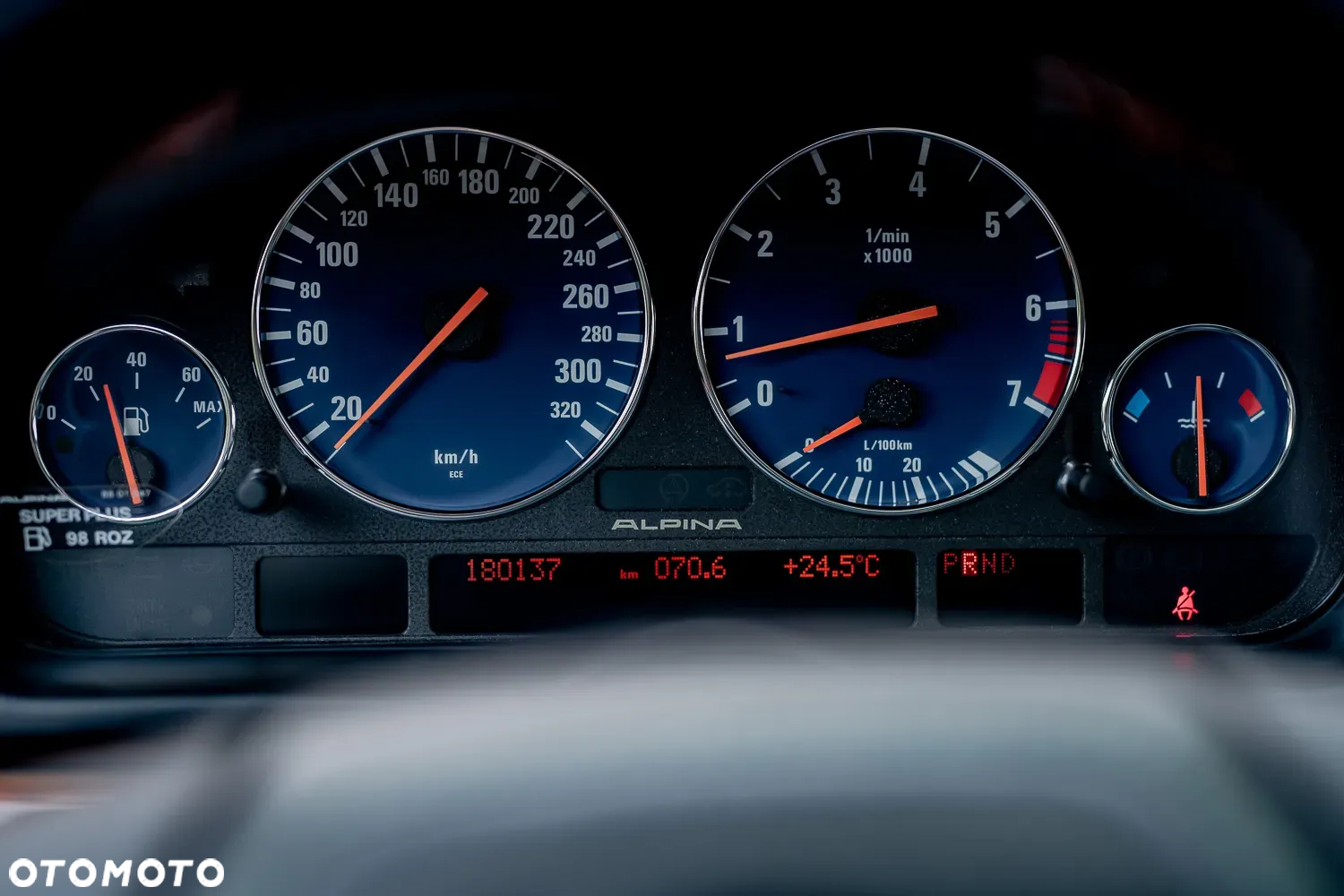 BMW-ALPINA B10 V8S touring Switch Tronic - 34