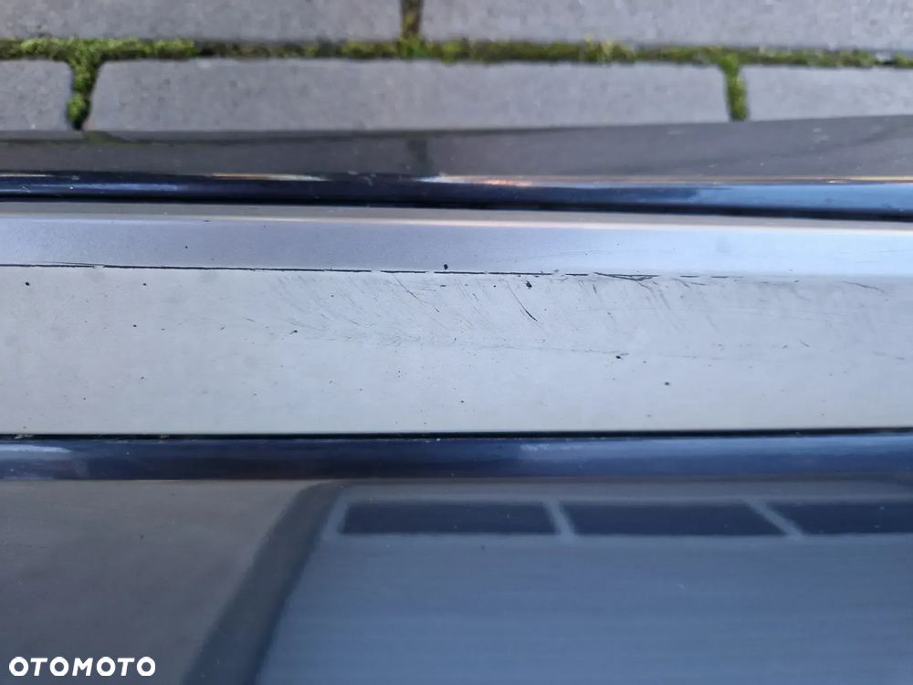 LISTWY DRZWI PRZEDNICH LEWYCH + TYLNYCH LEWYCH AUDI Q3 II 2017-- - 5