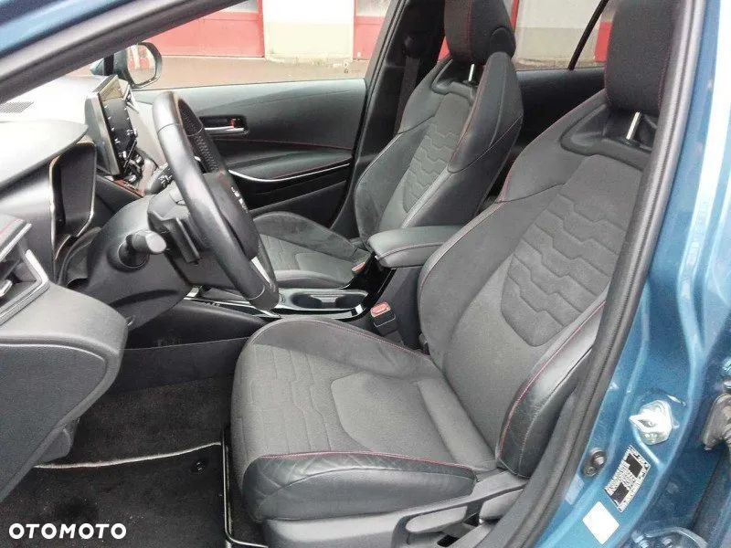 Toyota Corolla 2.0 Hybrid Selection - 18