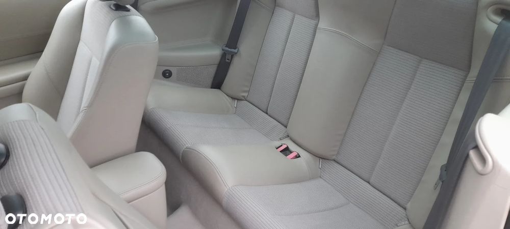 Renault Megane 2.0 Coupe-Cabriolet Confort Authenique - 14