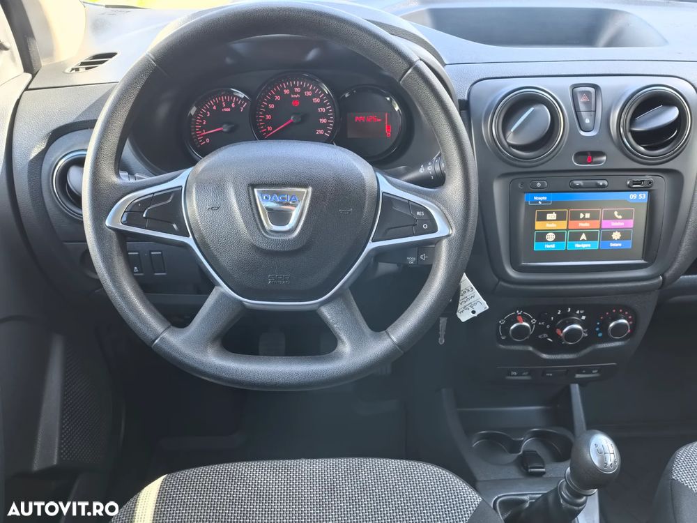 Dacia Lodgy TCe 100 GPF Comfort - 12