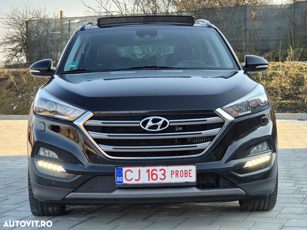 Hyundai Tucson 2.0 CRDI 4WD Automatik 25 Jahre - 35