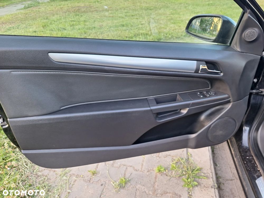 Opel Astra - 16