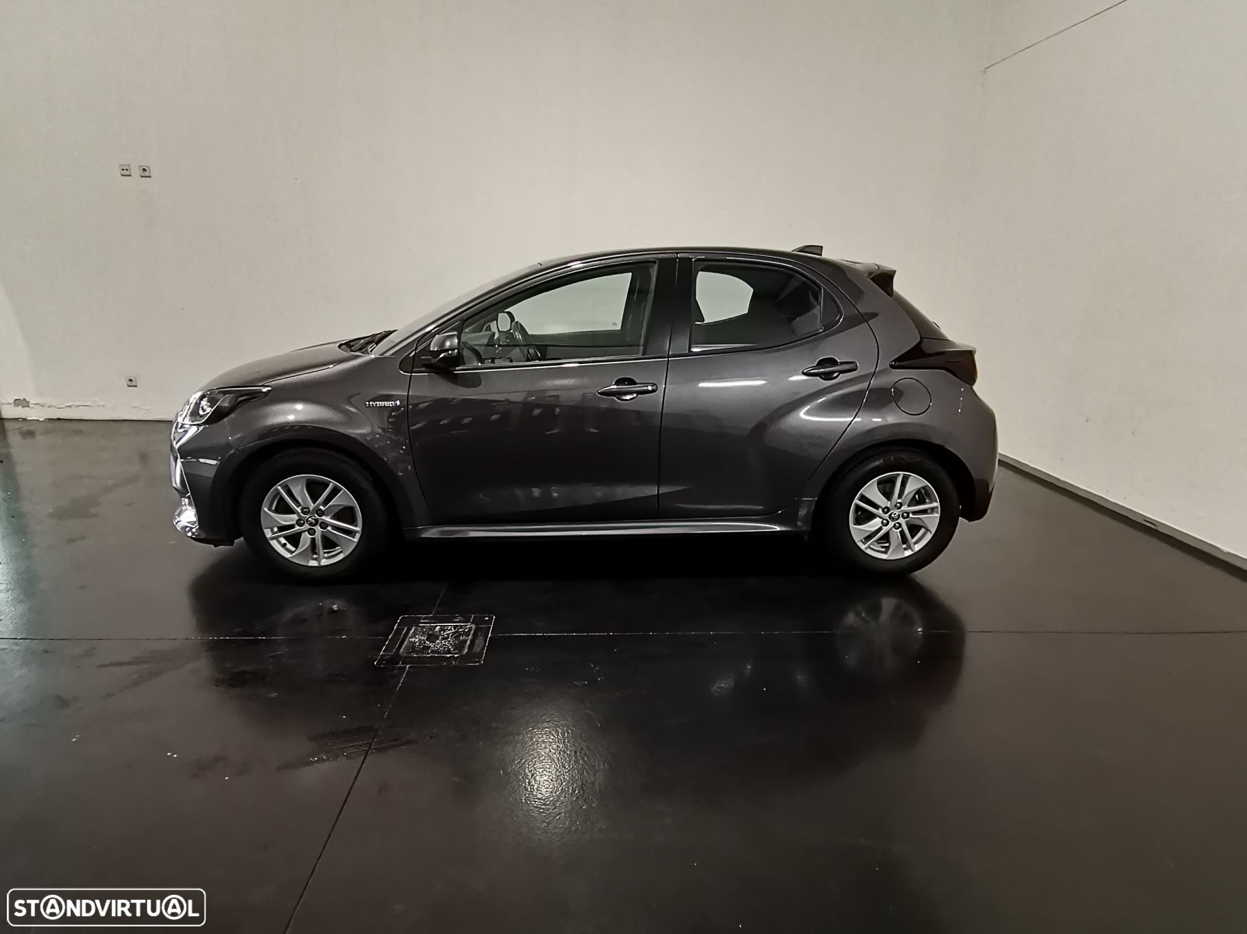 Toyota Yaris 1.5 HDF Comfort Plus - 3