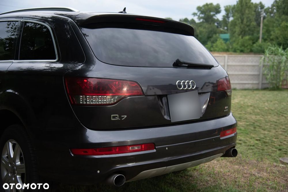 Audi Q7 - 6