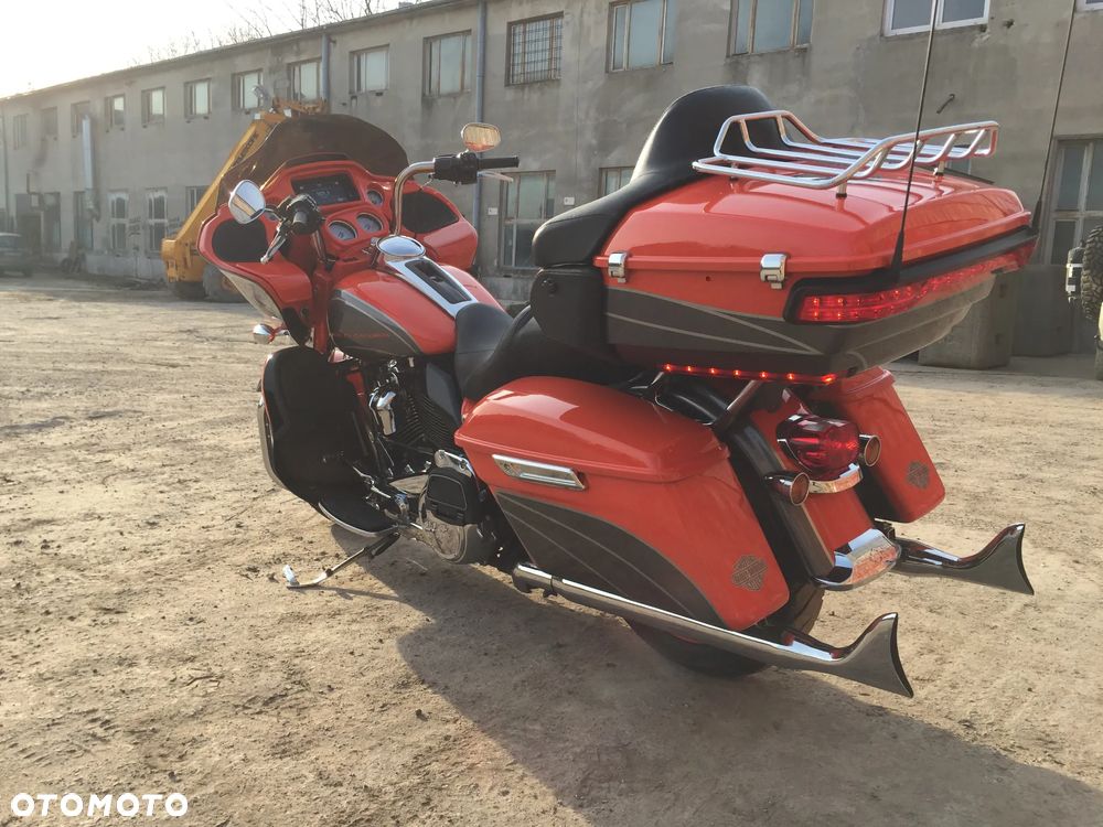 Harley-Davidson Touring Road Glide - 7