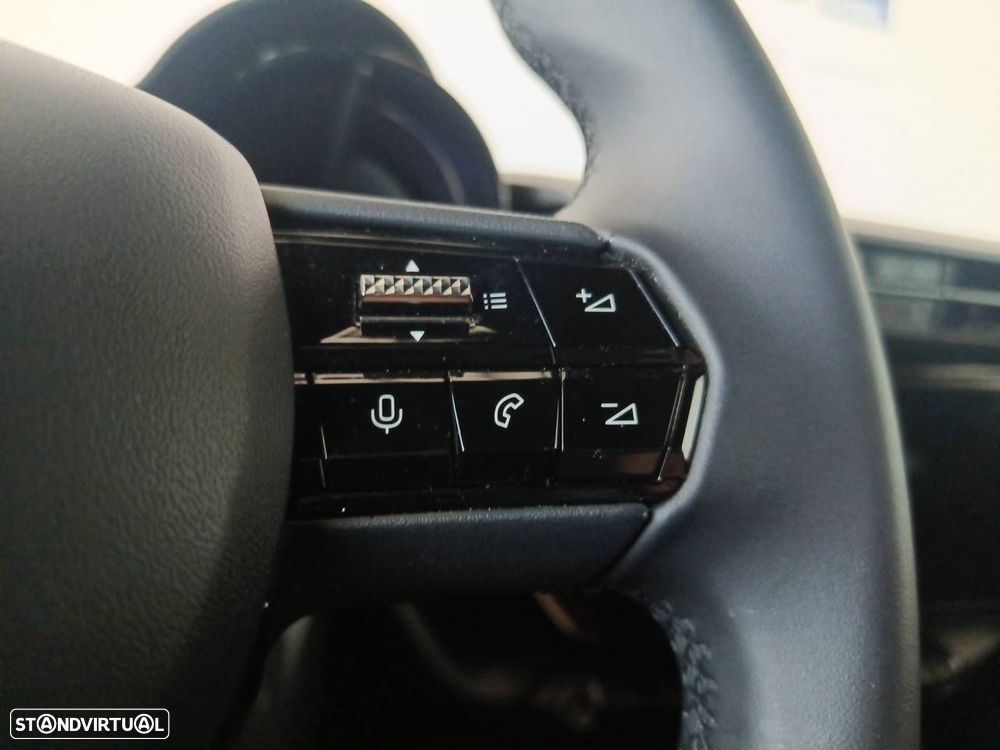Alfa Romeo Junior 1.2 Speciale eDCT6 - 18