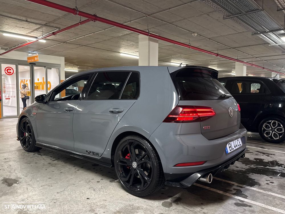 VW Golf GTI TCR 2.0 TSI OPF DSG - 4