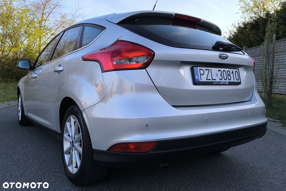 Ford Focus - 8
