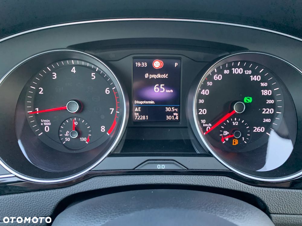 Volkswagen Passat 1.5 TSI EVO Elegance DSG - 25