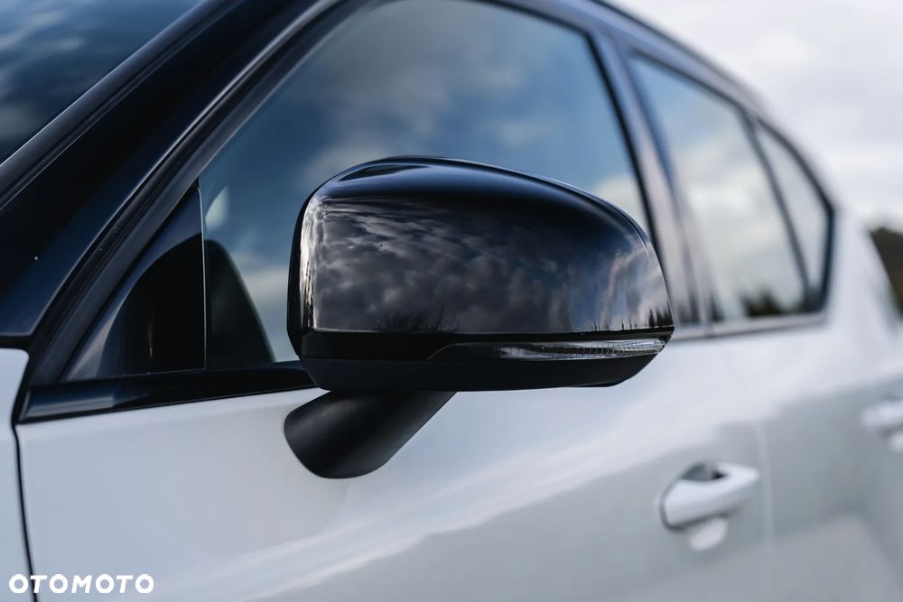 Volvo XC 40 T4 R-Design - 13