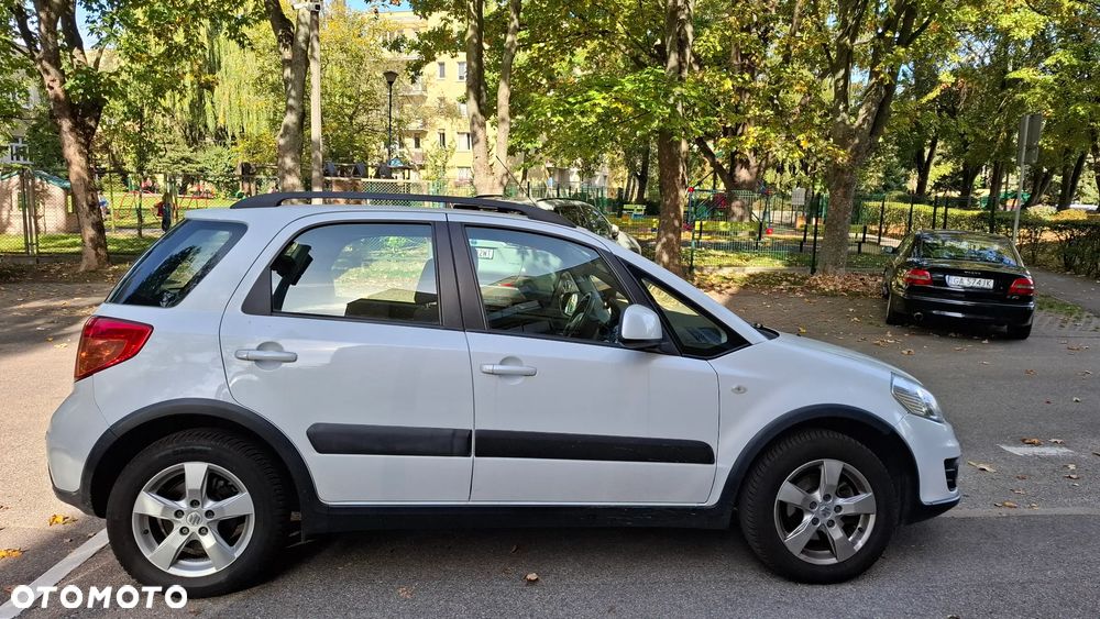 Suzuki SX4 - 5