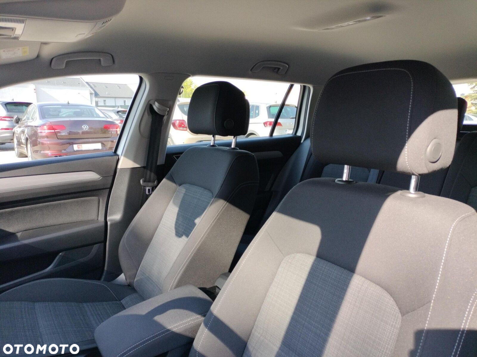 Volkswagen Passat 1.5 TSI EVO Business DSG - 11