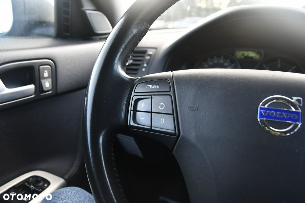 Volvo V50 D5 DPF Edition - 25