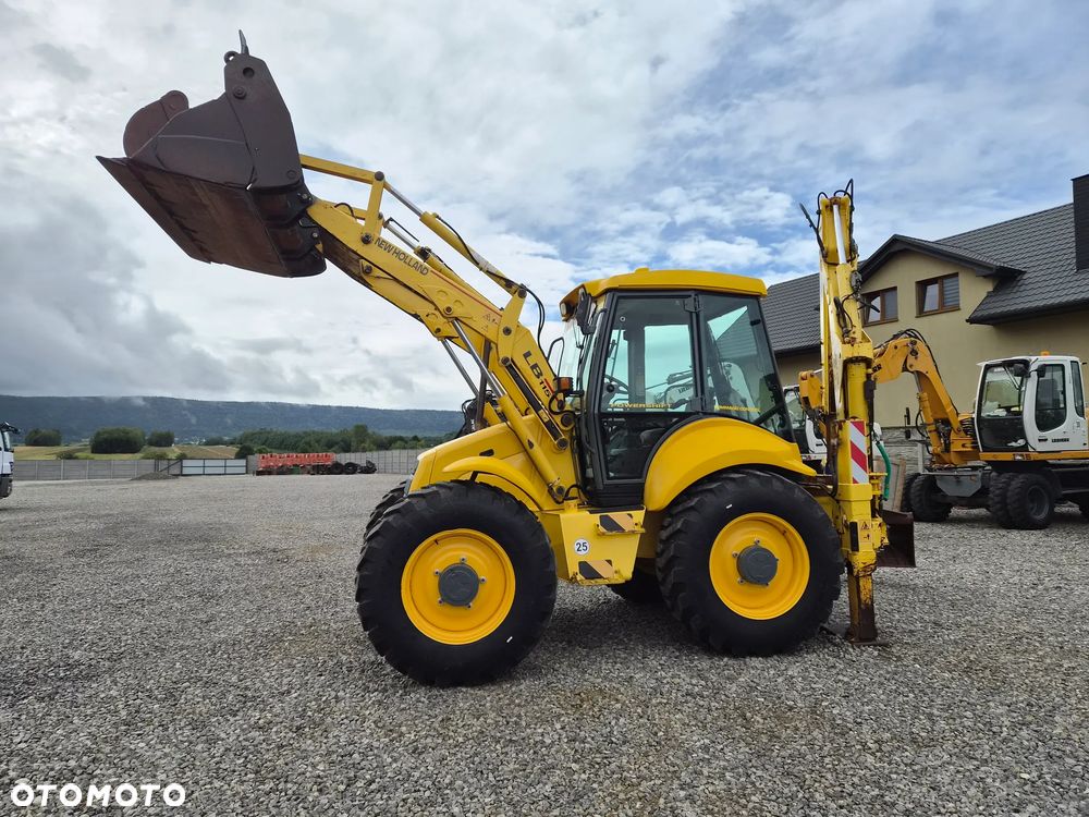 New Holland LB 115 - 3