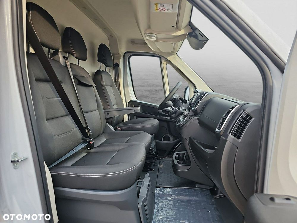 Opel Movano - 19