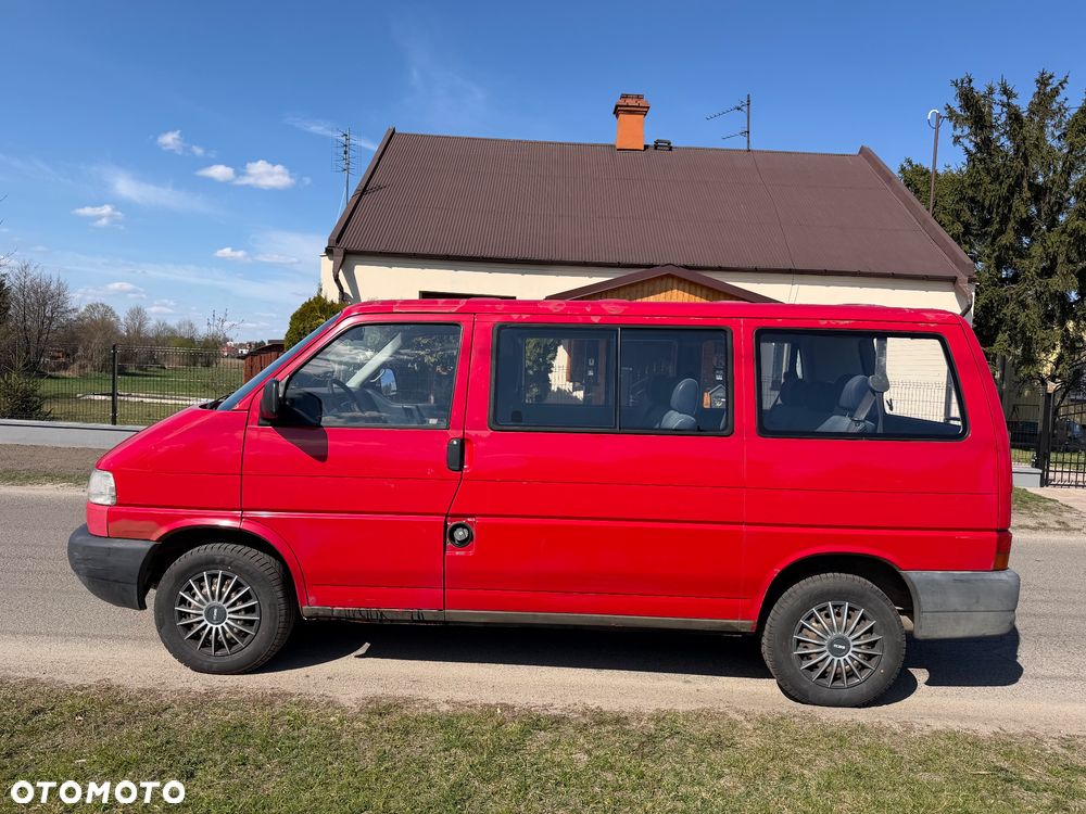 Volkswagen Caravelle Basis / CL - 3