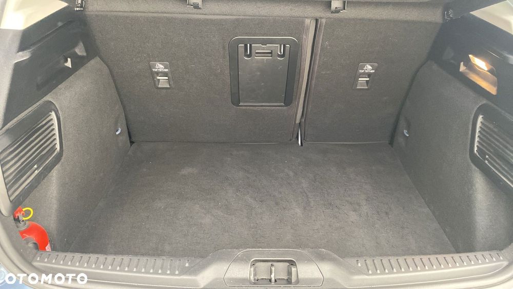 Ford Focus 1.0 EcoBoost mHEV Titanium X - 13