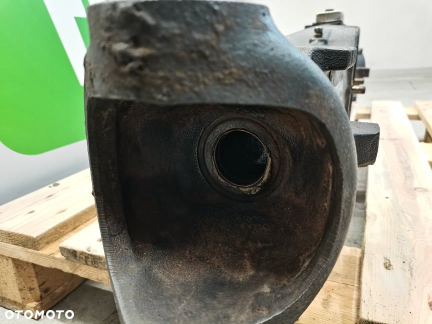 Deutz-fahr 26.6 Agrovector {Pochwa mostu Carraro 26.16 Tył} - 7