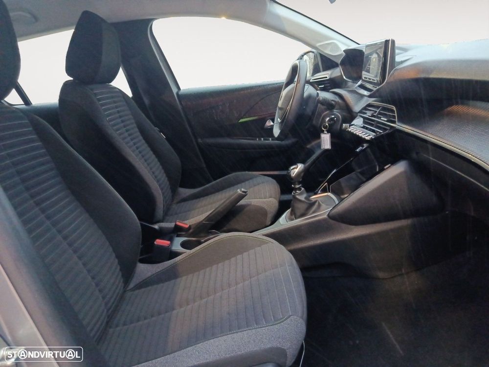 Peugeot 208 1.2 PureTech Active - 15