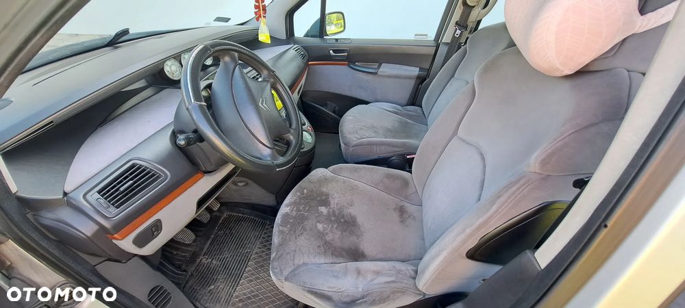 Citroën C8 2.0 HDi Control+ - 4