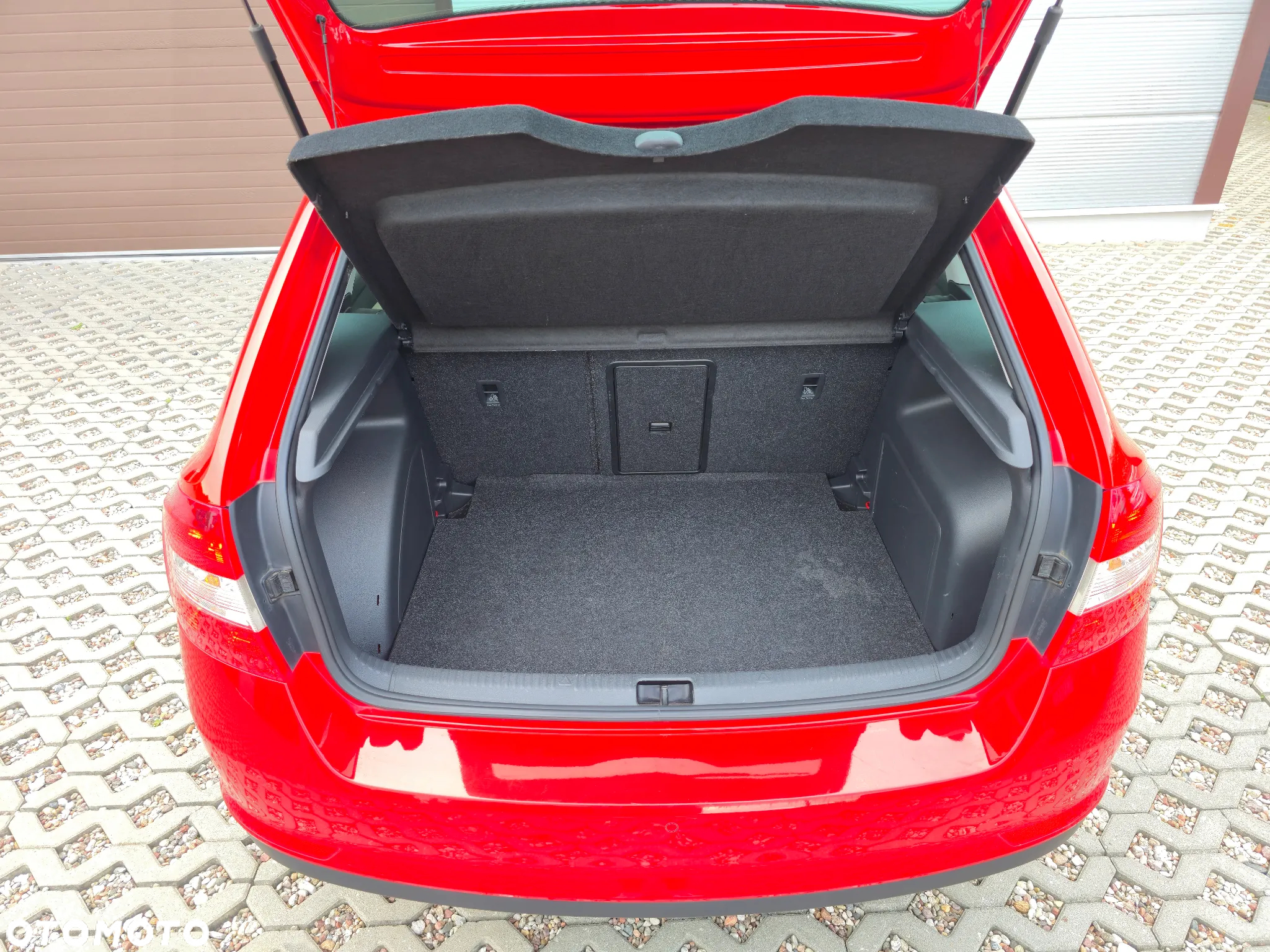 Skoda RAPID Spaceback 1.6 TDI Style - 25