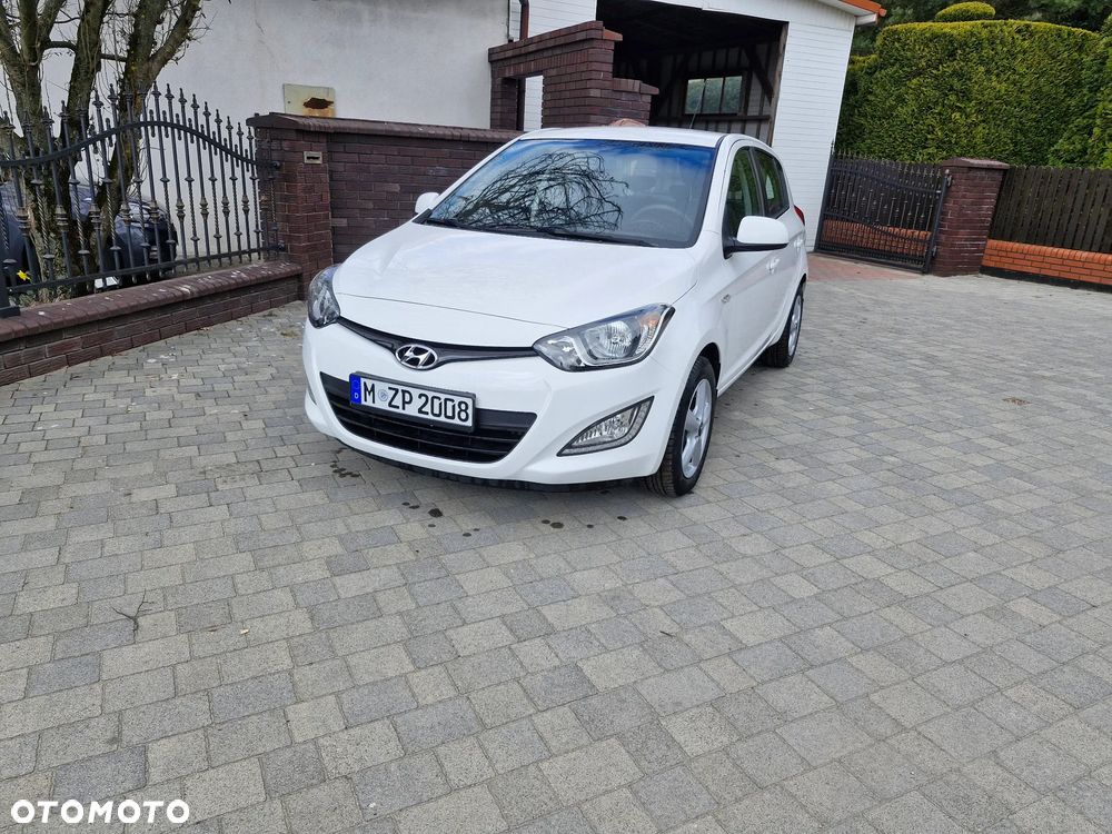 Hyundai i20 1.2 Intro Edition - 1