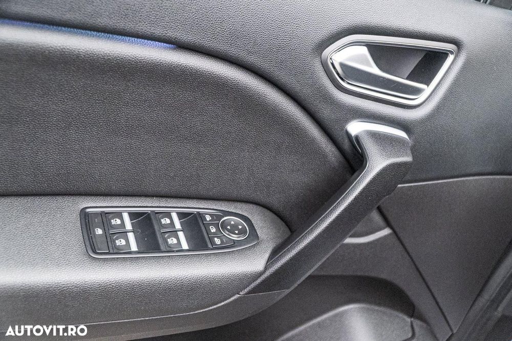 Renault Captur TCe 100 Intens - 24