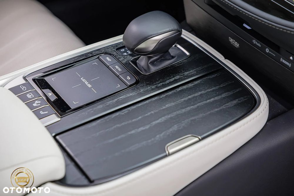 Lexus LS - 35