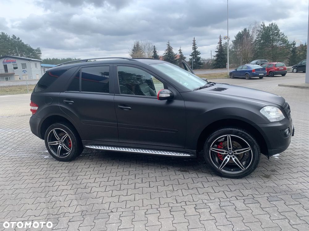 Mercedes-Benz ML - 13