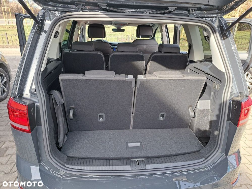 Volkswagen Touran 1.5 TSI EVO Highline DSG - 9
