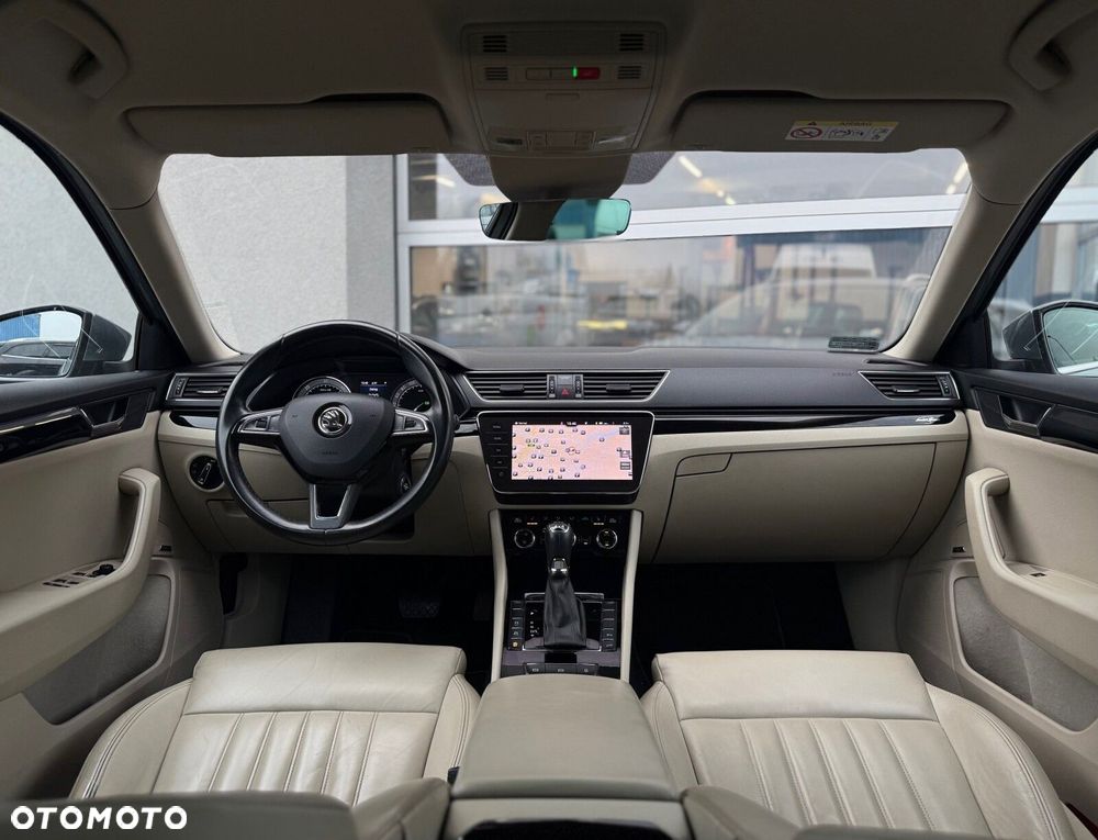 Skoda Superb 2.0 TDI 4x4 L&K DSG - 14