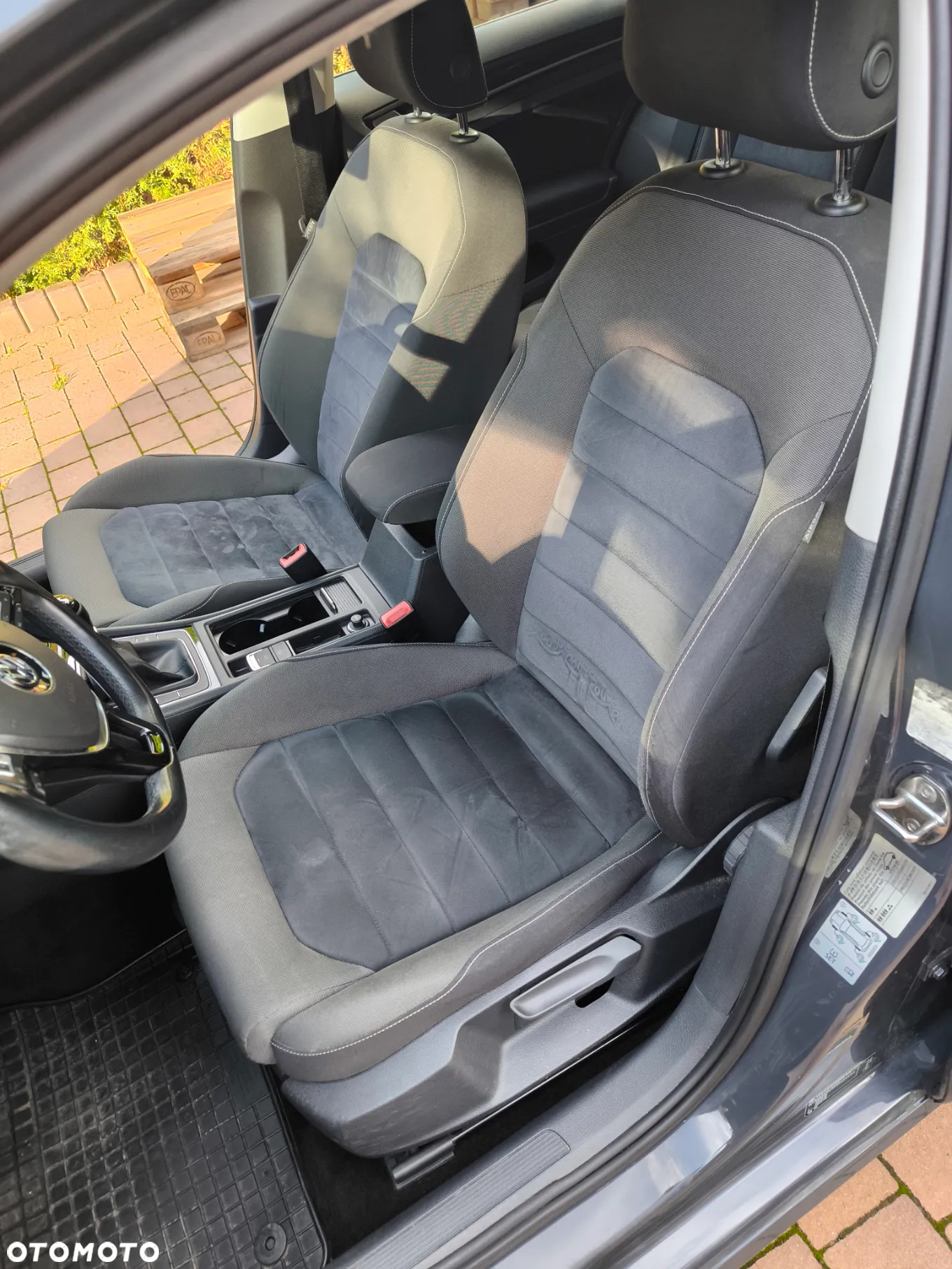 Volkswagen Golf VII 1.6 TDI BMT Highline - 5