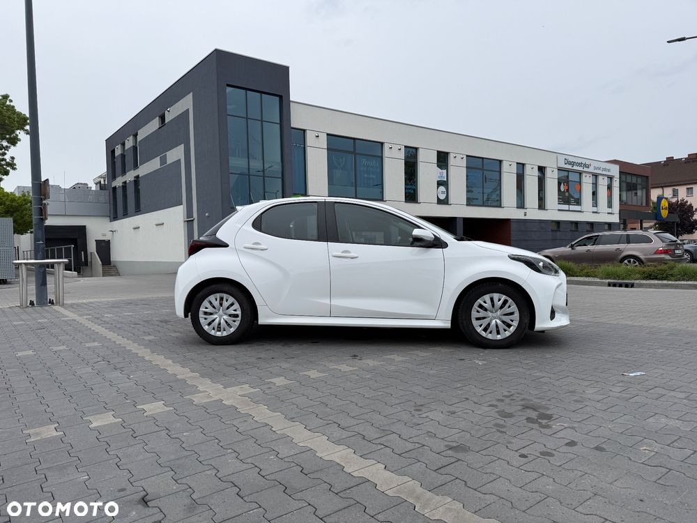 Toyota Yaris 1.5 Comfort - 4