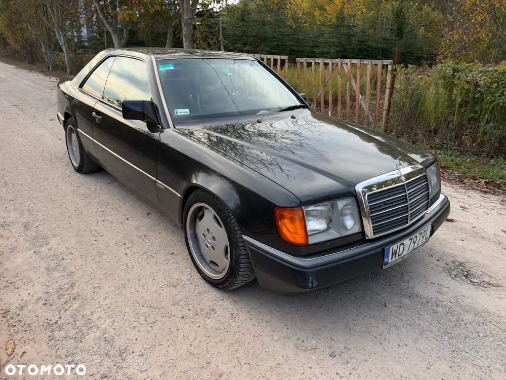 Mercedes-Benz W124 (1984-1993) - 23