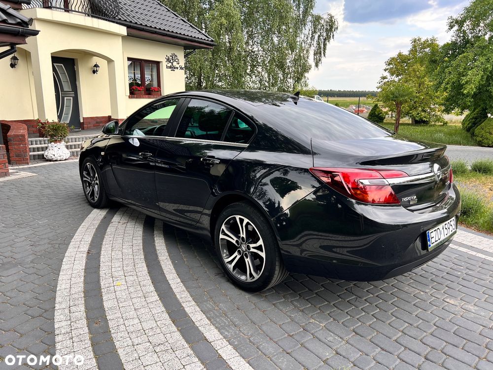 Opel Insignia 1.6 T Cosmo - 4