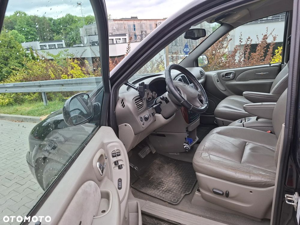 Chrysler Grand Voyager 3.3L AWD Limited - 7