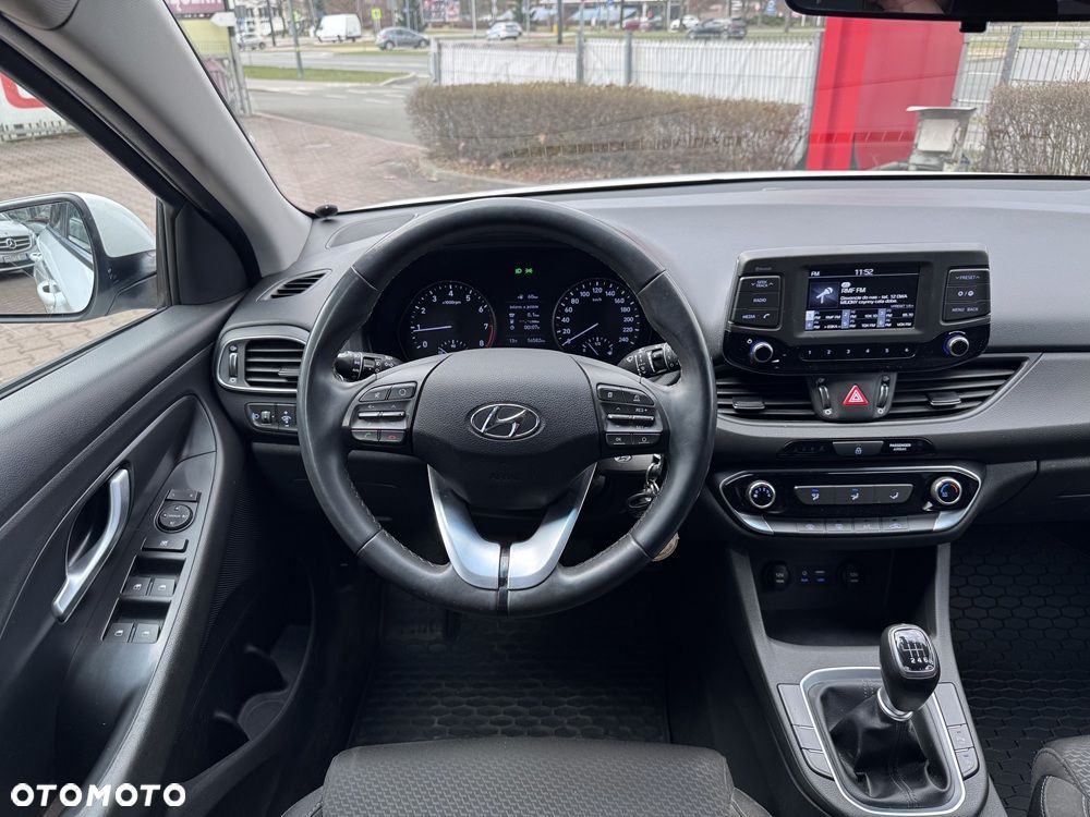 Hyundai i30 1.4 T-GDI Classic + - 11