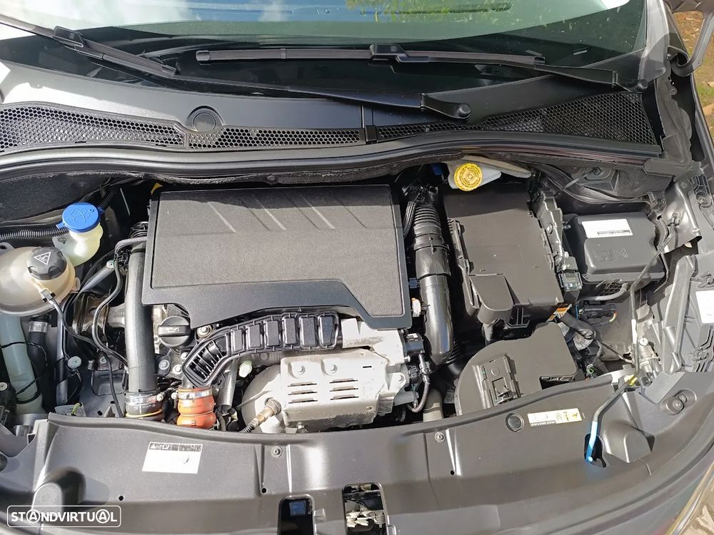 Peugeot 2008 1.2 PureTech Crossway EAT6 - 30