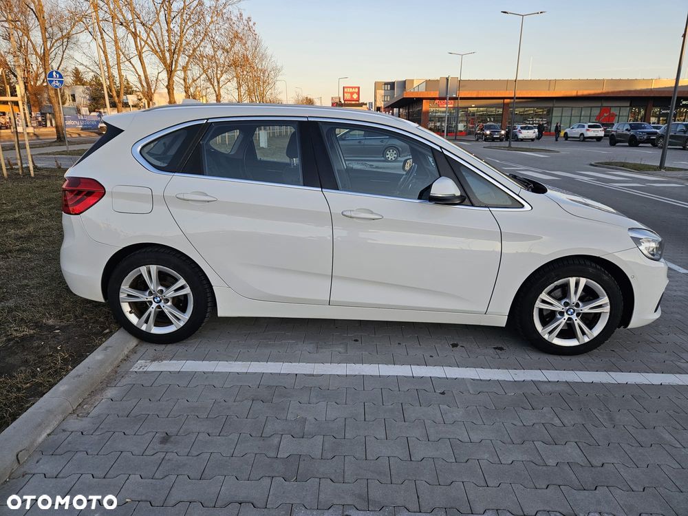 BMW Seria 2 218d Sport Line - 3
