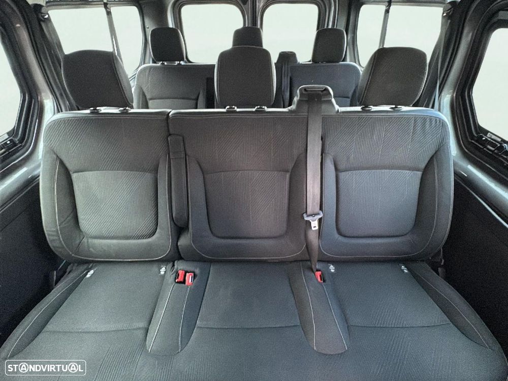 Renault Trafic 1.6 dCi L2H1 1.2T SS - 17