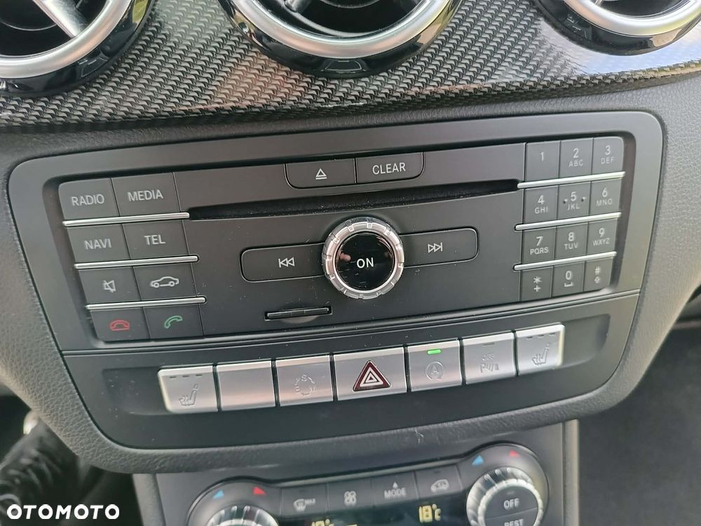 Mercedes-Benz Klasa B 200 (CDI) d 4Matic 7G-DCT AMG Line - 38